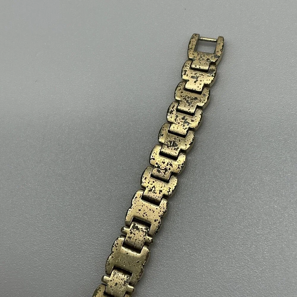 Elgin Ruby Womens Watch 17mm MOP Dial Gold Tone Bracelet New Battery 7.5